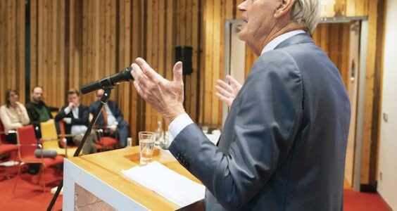 Afbeelding voor Vier experts over pensioenen