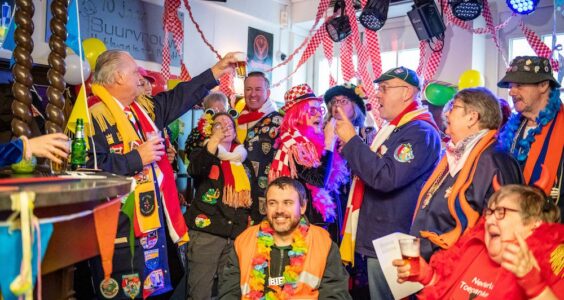 Afbeelding voor Meer openbare toiletten – carnavalslied met een missie