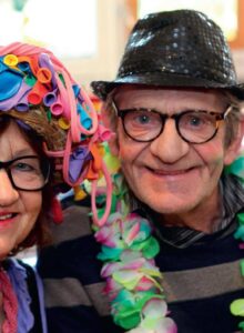 Afbeelding voor Met carnaval gaan plezeer en sjariteit hand in hand