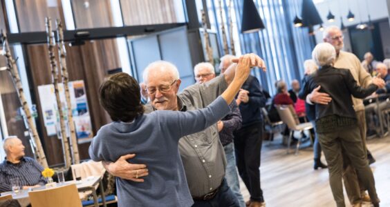 Afbeelding voor Energie en gezelligheid op de dansvloer