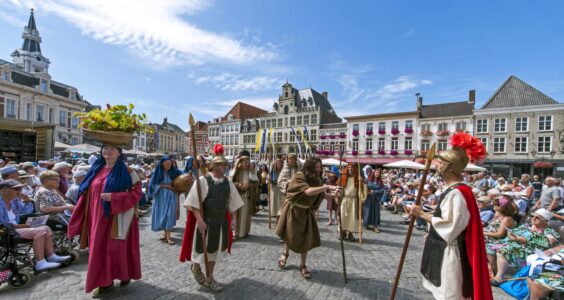 Afbeelding voor Onder druk en toch geliefd