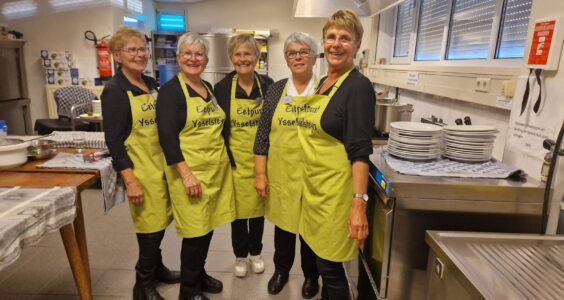 Afbeelding voor Al vijftien jaar elke week samen eten