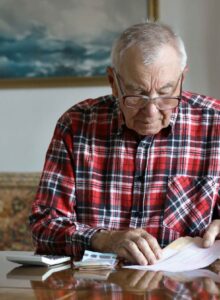 Afbeelding voor Senioren Netwerk Nederland vraagt Noodfonds Energie aandacht te hebben voor mensen die niet digitaal onderlegd zijn