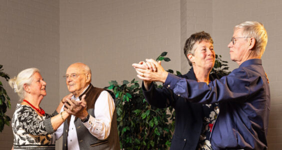 Afbeelding voor Zwieren over de dansvloer