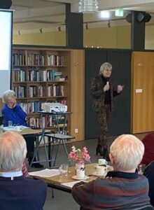 Afbeelding voor Burgemeester op bezoek bij Seniorenbond Renkum