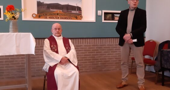Afbeelding voor 50 jaar priesterschap van Em. Pastoor J. Verweij. En mevrouw Toos Rietman, is 100 jaar geworden