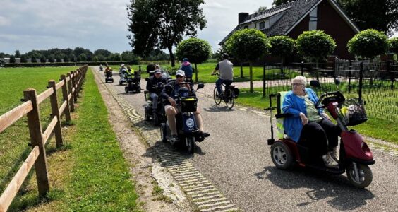 Afbeelding voor Tusse Pruuse en de Piël, doa leet ’t allerschonste waereldiël…
