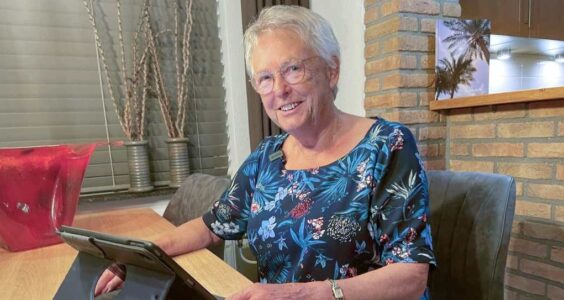 Afbeelding voor Met een beetje hulp redt Mientje zich nog prima