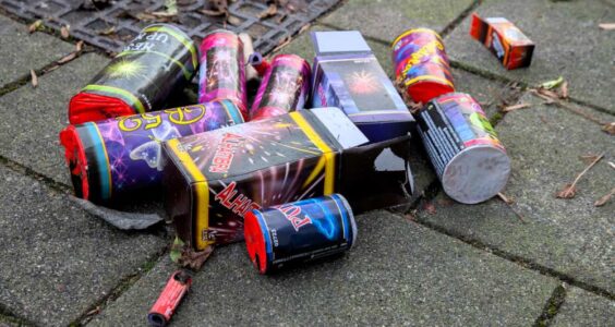 Afbeelding voor Lezers hebben de buik vol van vuurwerk