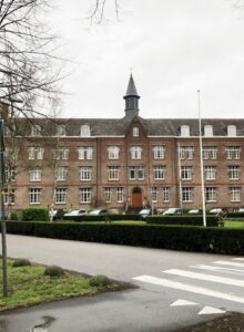 Afbeelding voor Kloosterdag 4 april: (Samen) leren bidden