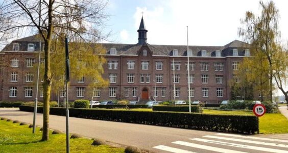 Afbeelding voor Weer (samen) leren bidden