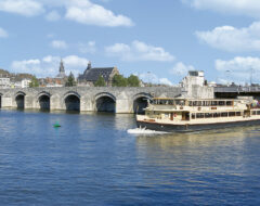 Afbeelding voor € 7,50 korting op Rondvaart op de Maas