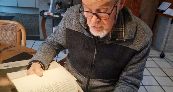 Afbeelding voor Ivo Postma brengt gedichtenbundel uit