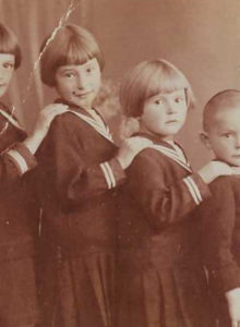 Afbeelding voor Rond 1930: geen makkelijke jeugd