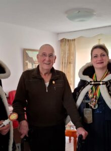 Afbeelding voor Huldiging ere-voorzitter KBO/Senioren Nuth door de cv de Nachuule