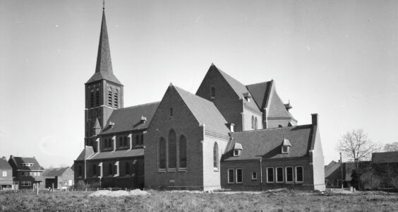 Afbeelding voor Terug in het verleden: mijn eerste heilige communie in 1940