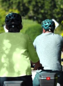 Afbeelding voor Fietshelm: wie zet ‘m op?