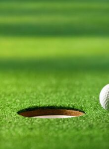 Afbeelding voor Meteen 18 holes of eerst kennismaken?