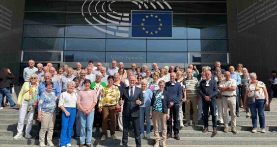 Afbeelding voor Naar Bart in Brussel
