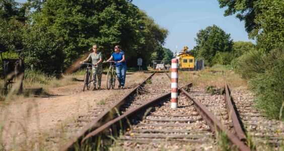 Afbeelding voor Route langs spoorlijnen, stations en wachthuizen
