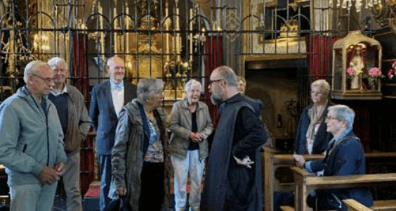 Afbeelding voor Openingsviering voor afdeling Uithuizen