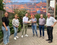 Afbeelding voor ’t LaefHoes en America Left winnen de landelijke Impactmakerprijs 2025