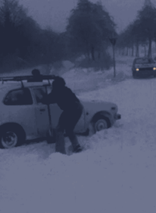 Afbeelding voor Sneeuwstorm op de weg