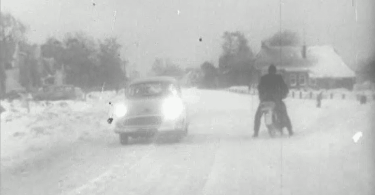 Afbeelding voor Winterwegen vol waaghalzen