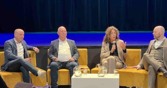 Afbeelding voor ‘Hoe zit ’t met onze onveilige stoepen?’