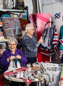 Afbeelding voor Breien voor het goede doel