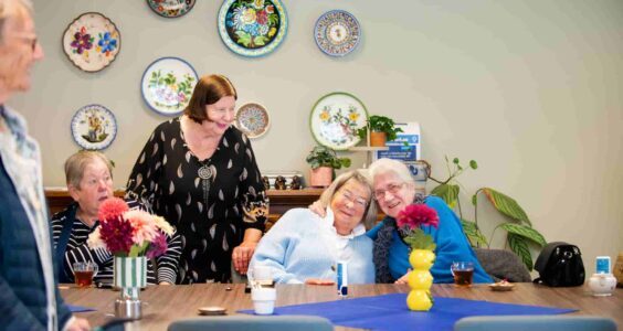 Afbeelding voor Zorg en ontmoeting op één plek