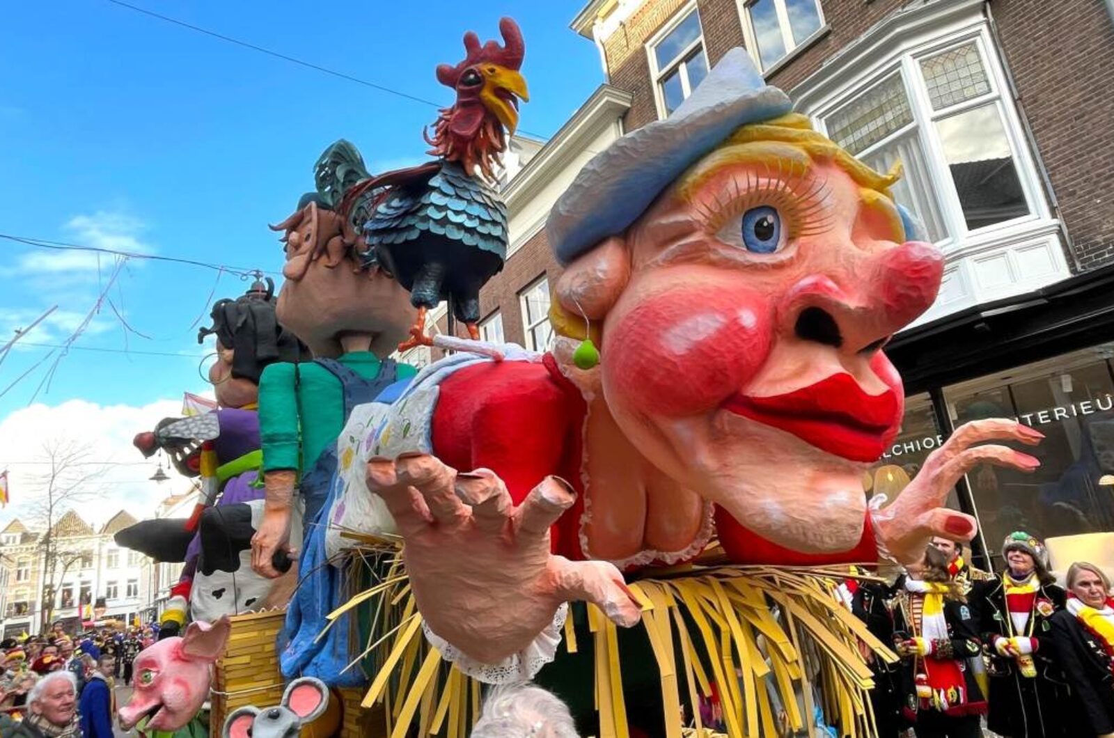 Afbeelding voor Optochten zijn hoogtepunt van carnaval