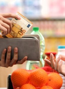 Afbeelding voor Meerderheid vindt: contant betalen moet altijd kunnen!