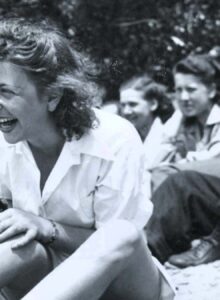 Afbeelding voor Opgegraven filmrollen uit 1942